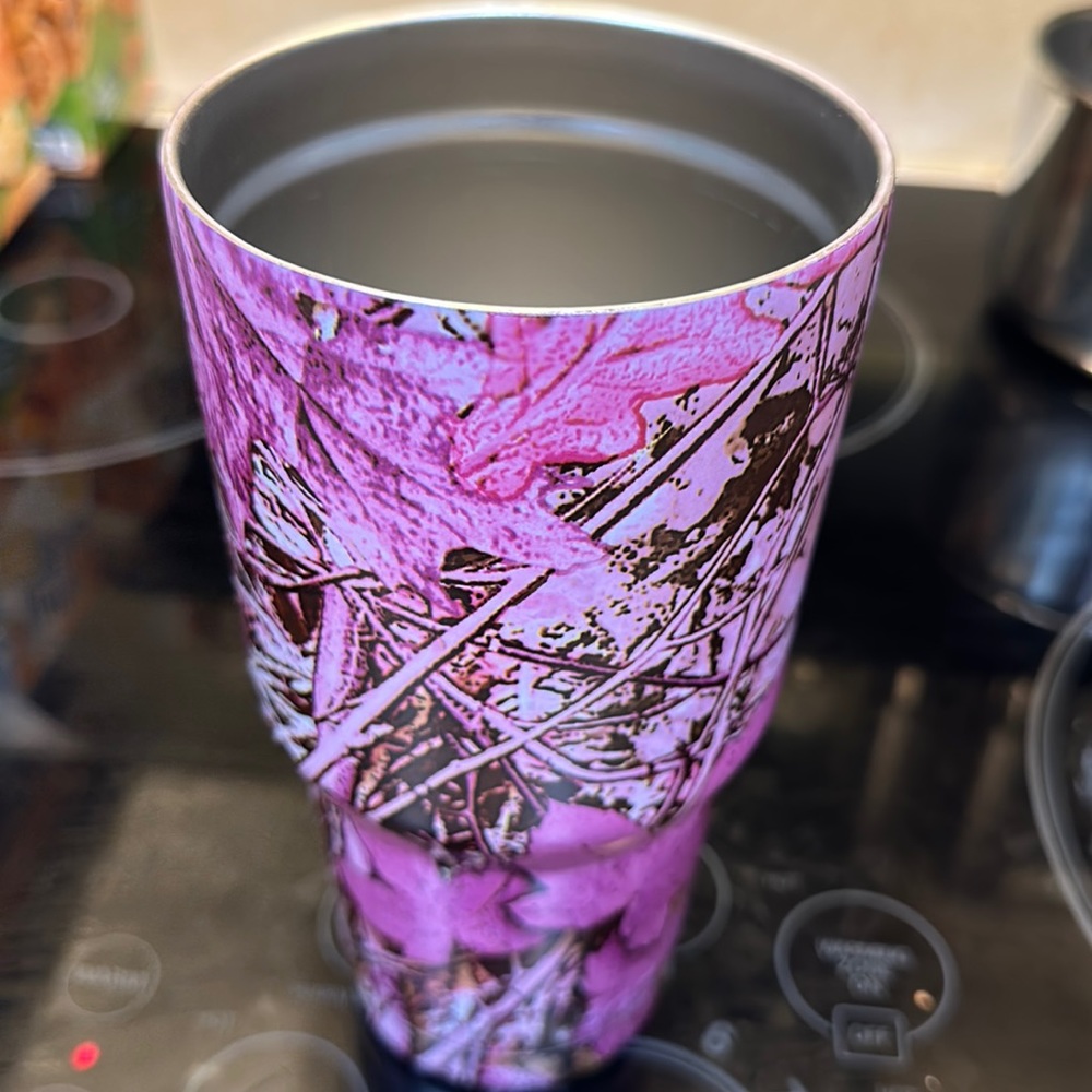 Pink Camo 30 oz Tumbler